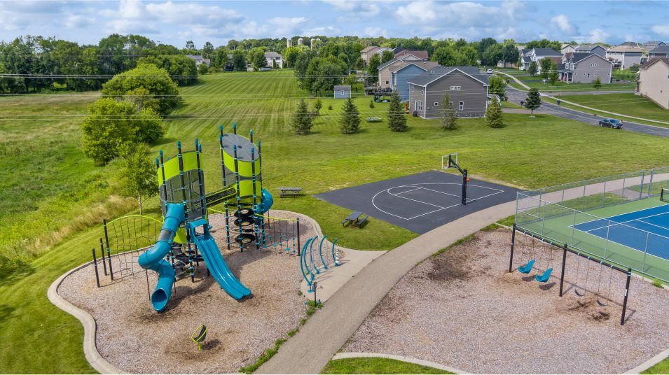 Highland Ridge Playground Amenity