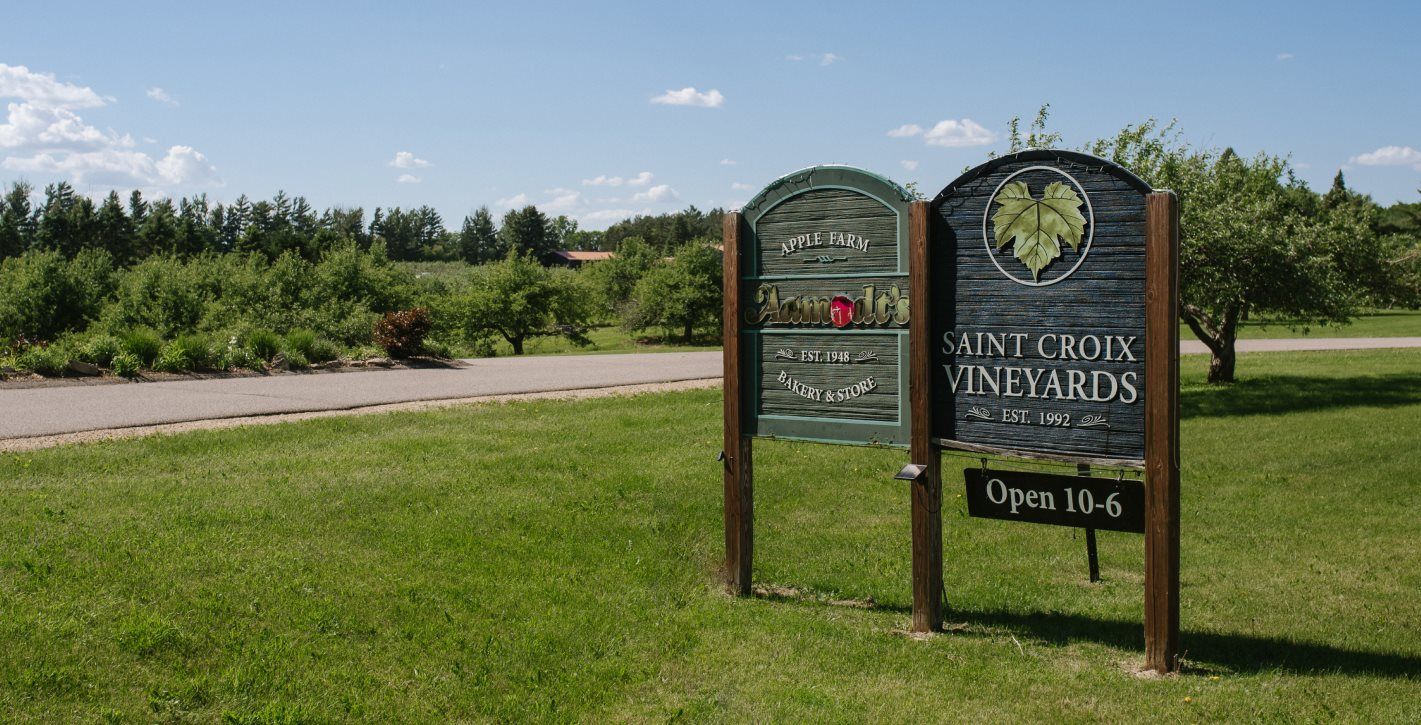 Saint Croix Vineyards