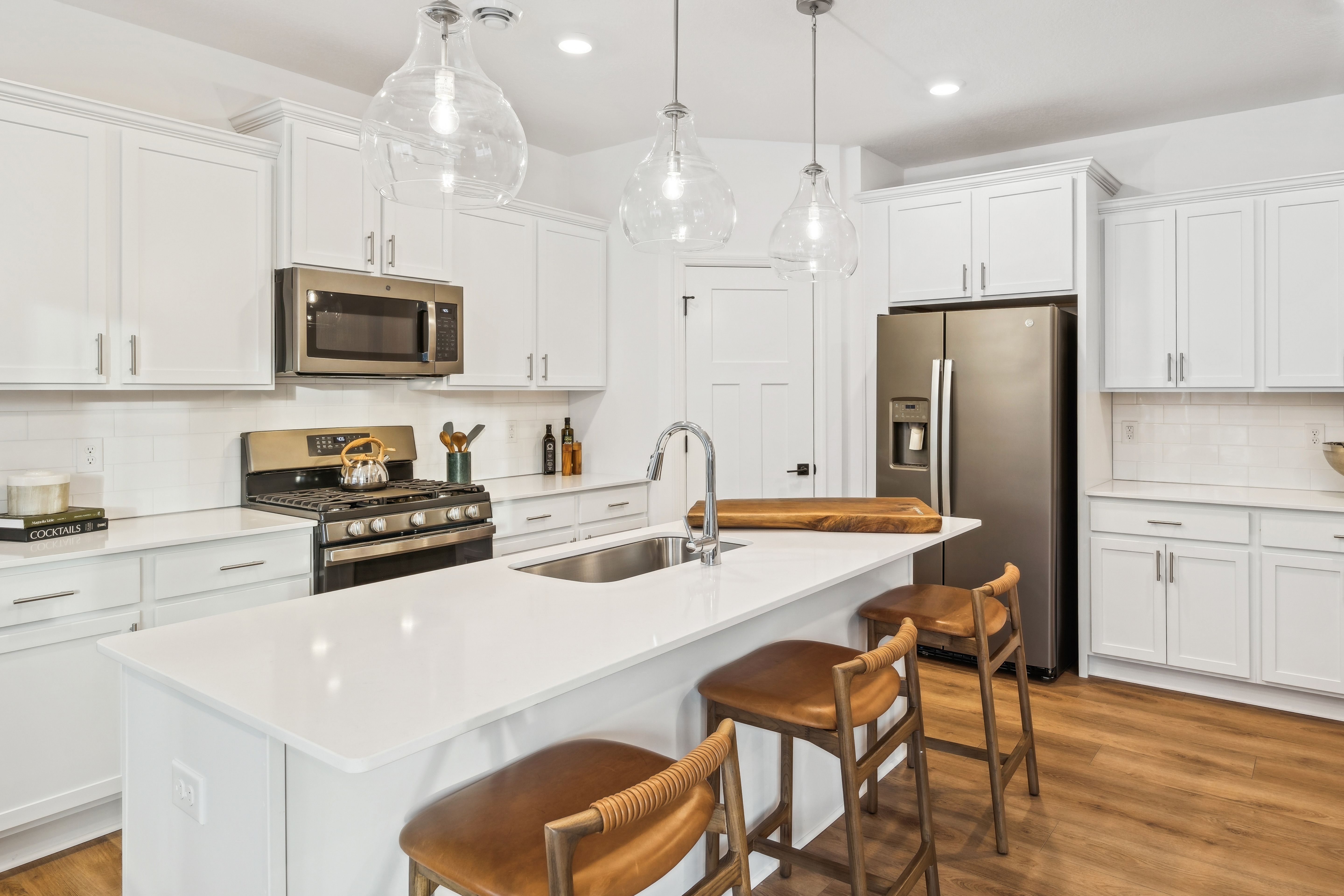 Tavera Villa PIC Salerno Kitchen 2of3 F1