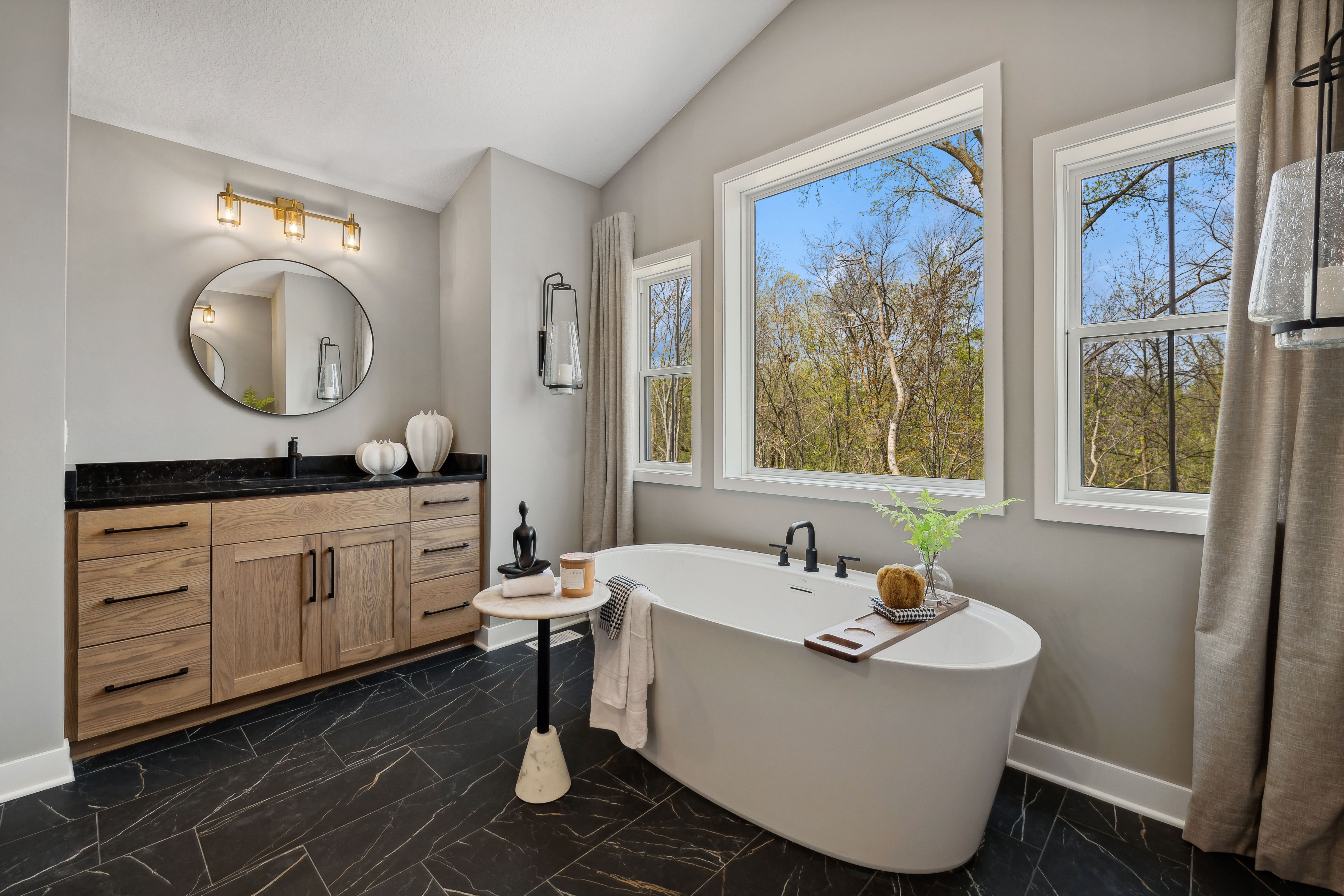 Prestige Tavera Sonoma Owners Bath 1of7 F2