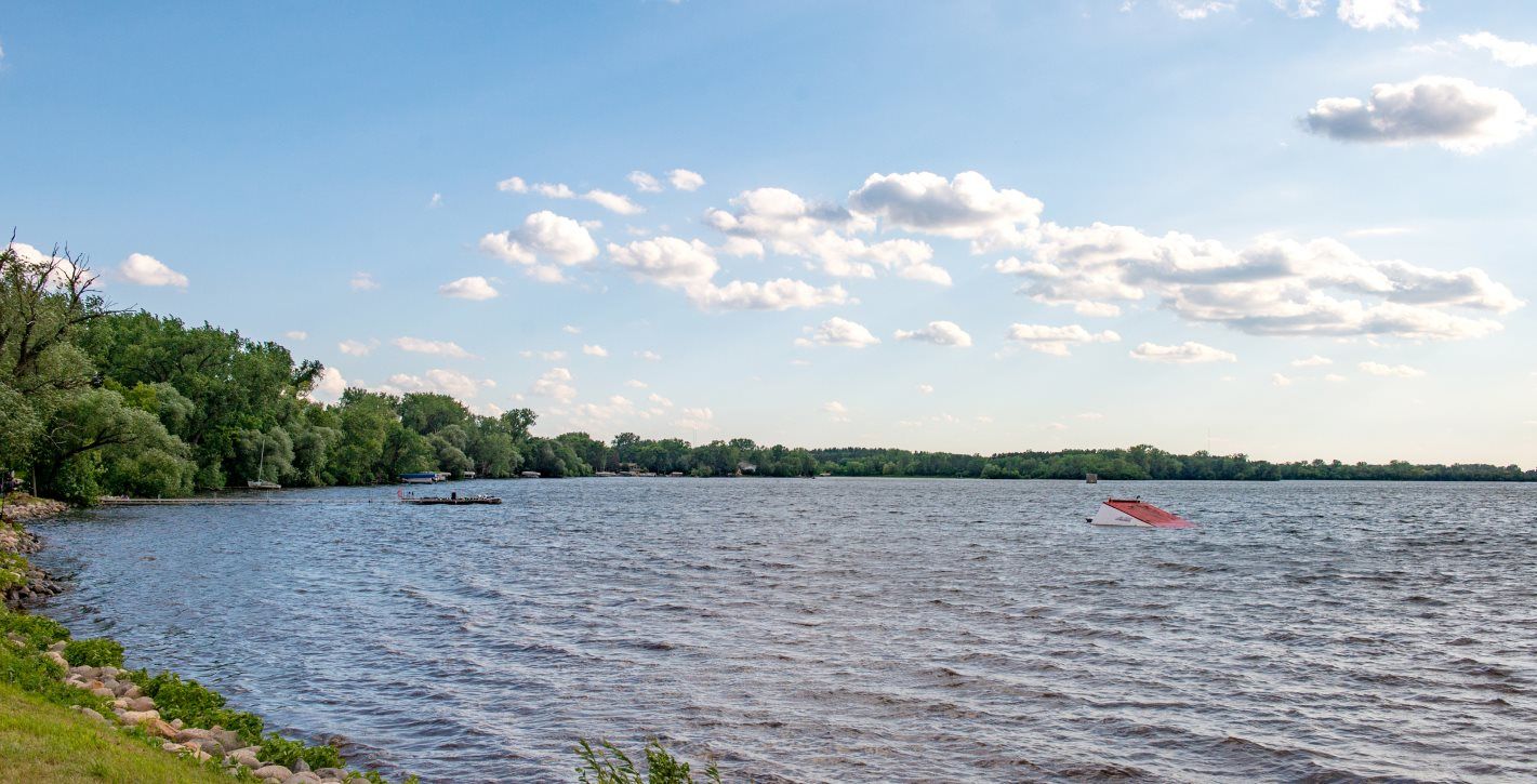 Center ville Lake