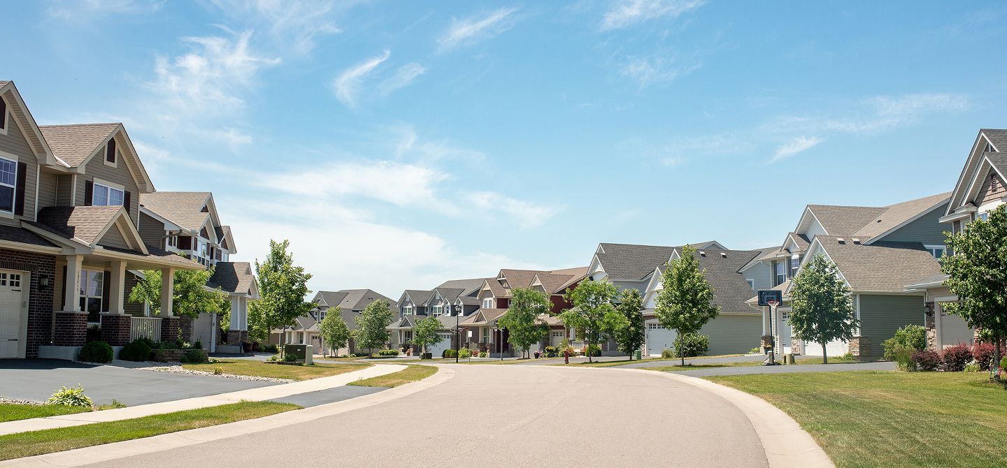 Landmark Ravinia Streetscape (1)