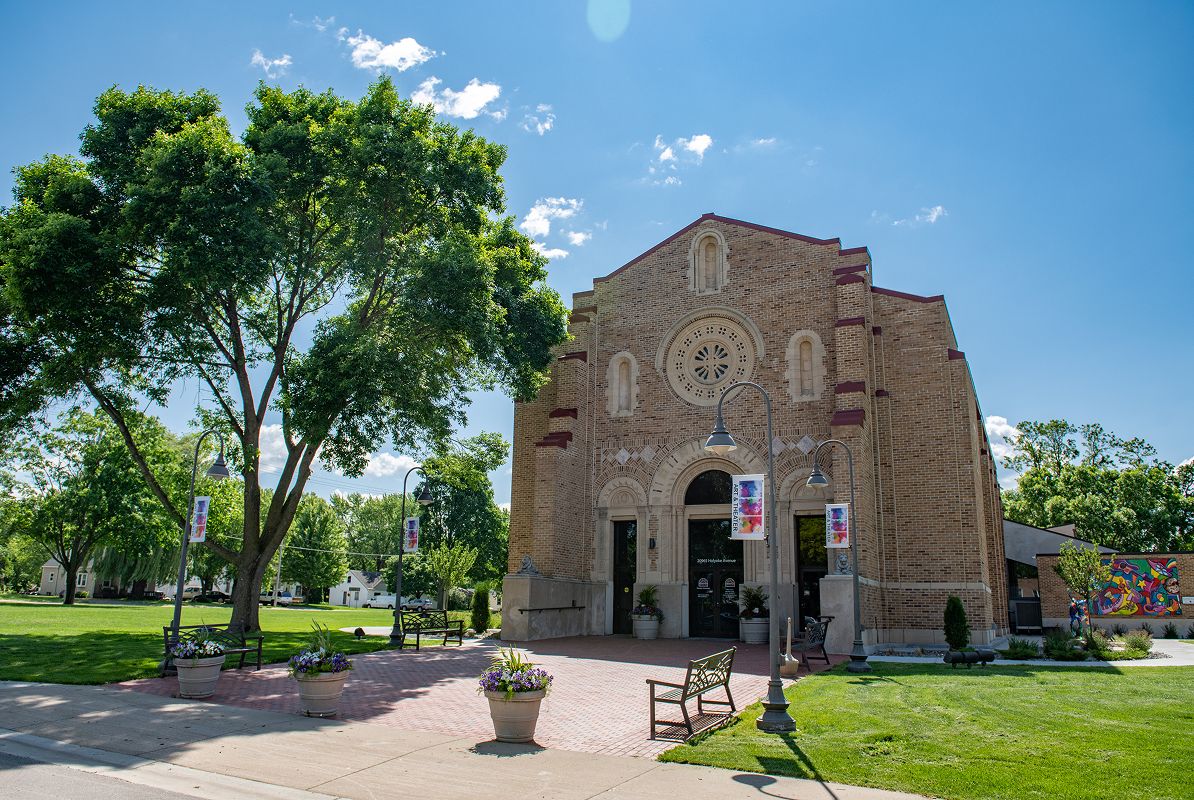 Minnesota Lakeville Art Center