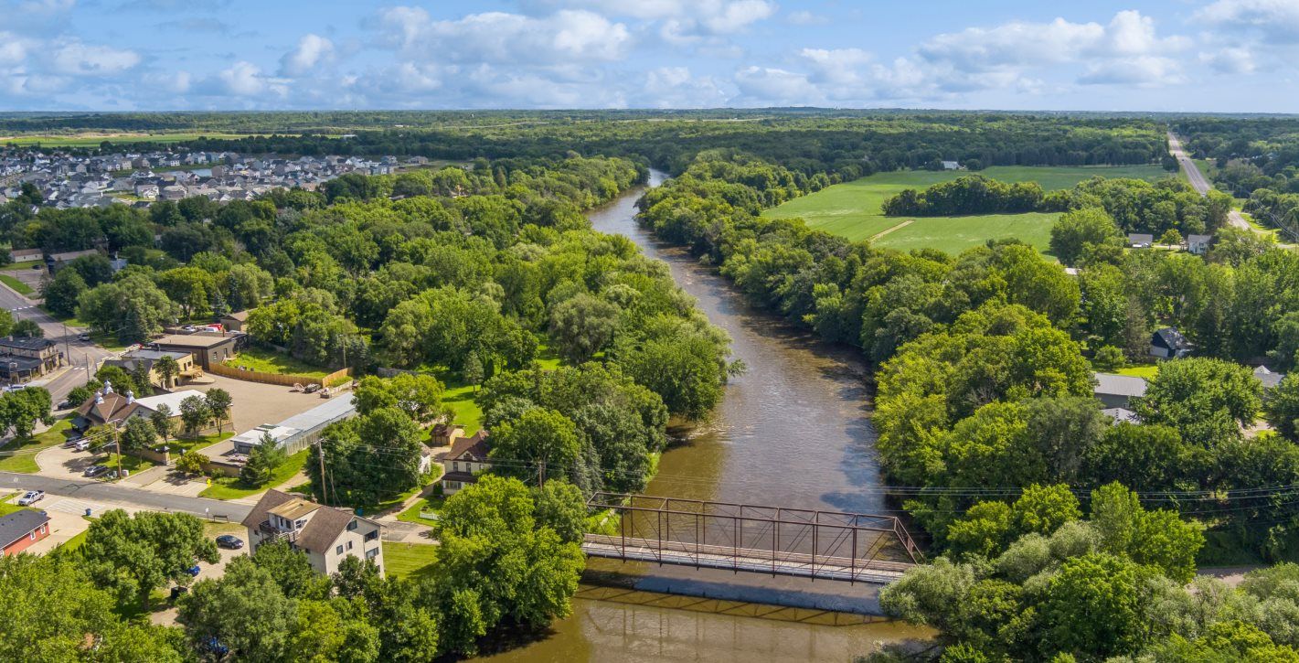 Crow River Heights is close to beautiful natural surroundings