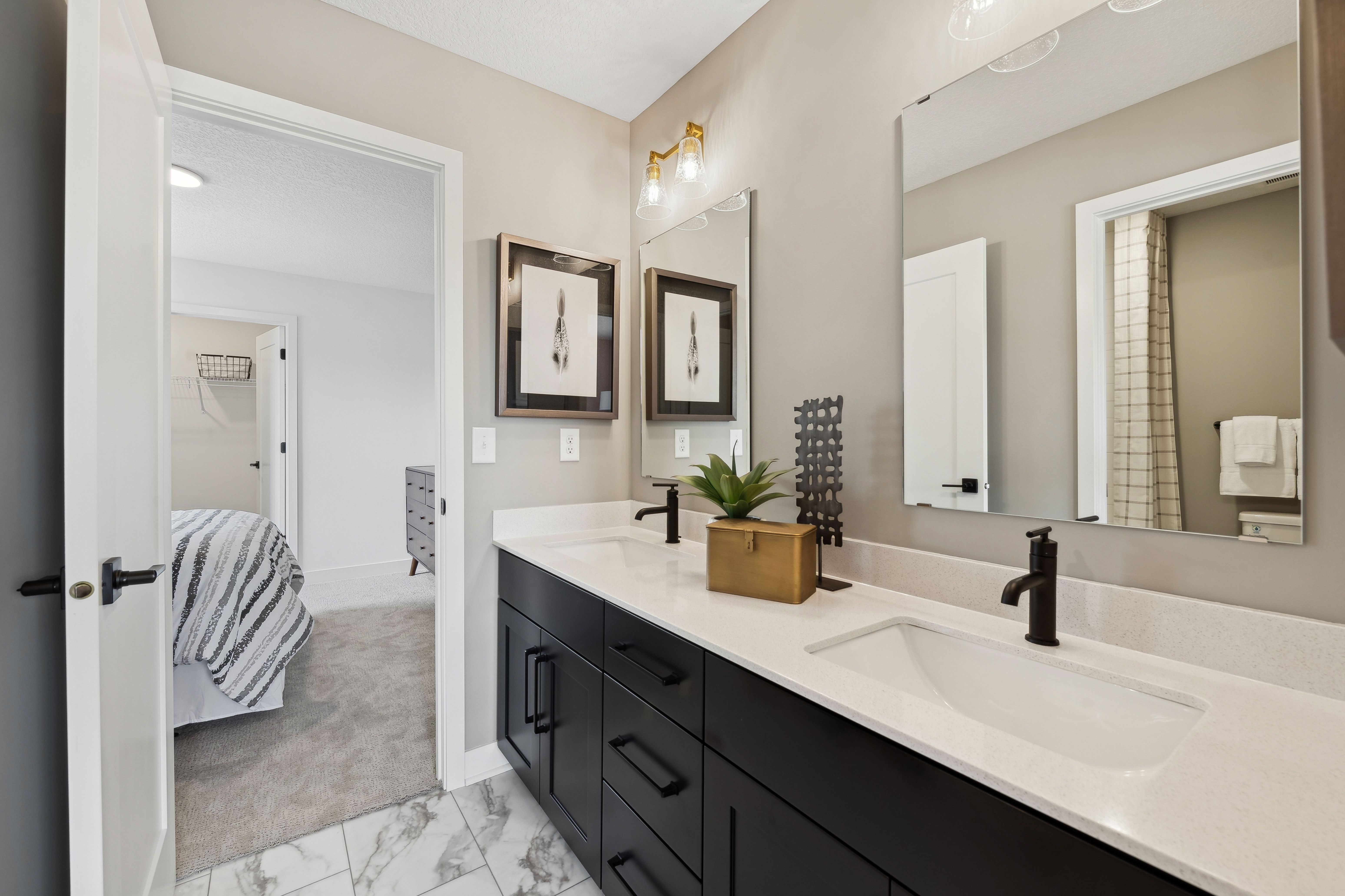 Prestige Tavera Sonoma Bath3 1of3 F2