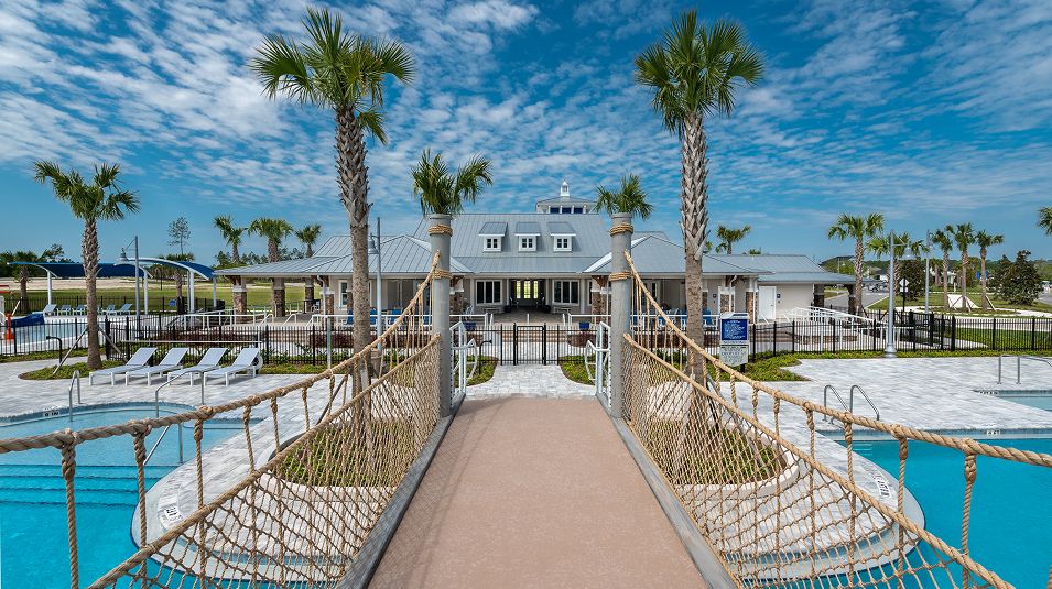 Silver Landing Clubhouse Exterior Pool 11 3 25