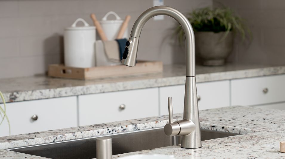 Windham Sierra West EI Kitchen Faucet