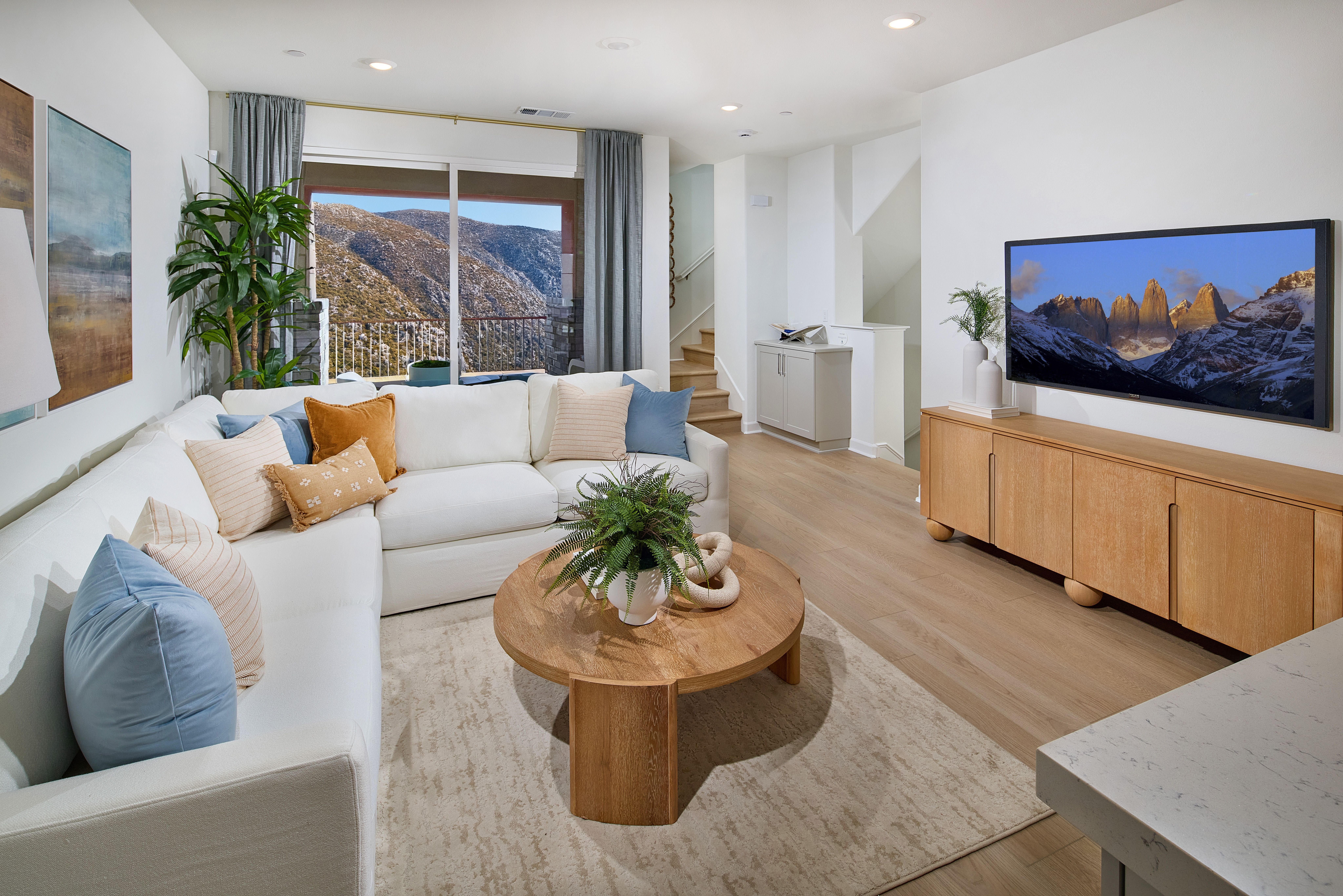 Element 2 floor plan