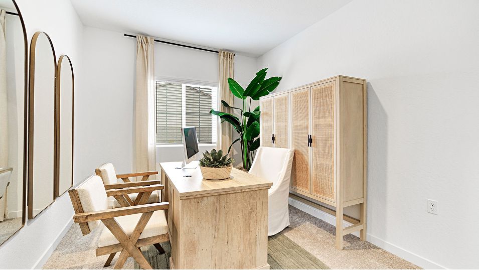 Hayes  Dakota Ave. Fresno, CA 93723