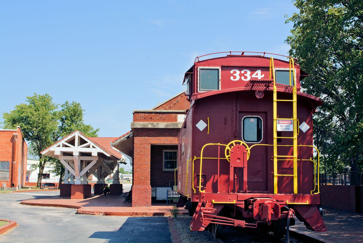 Bristow Santa Fe Train Depot