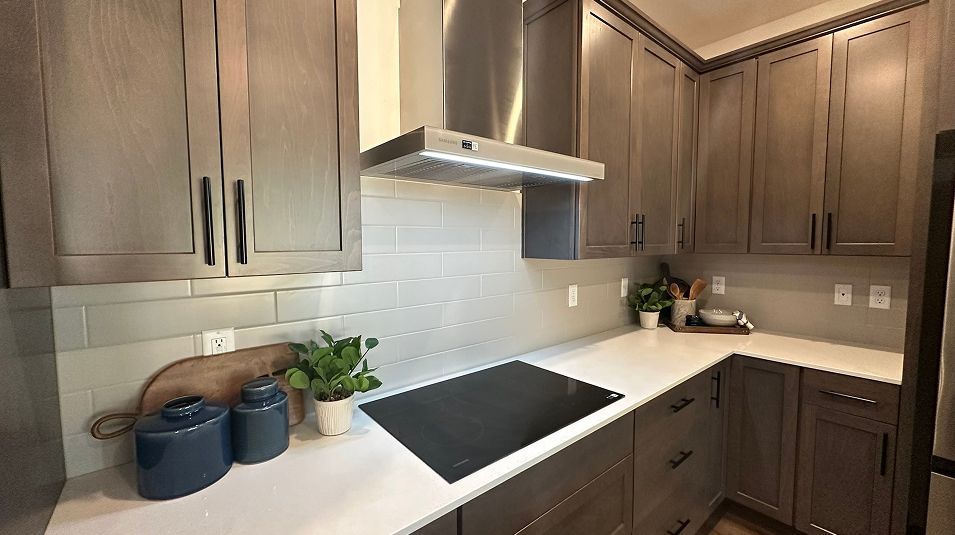 Pic EI Shaker Style Cabinetry