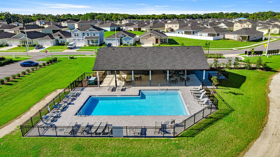 Trailhead Landing Amenity pool1