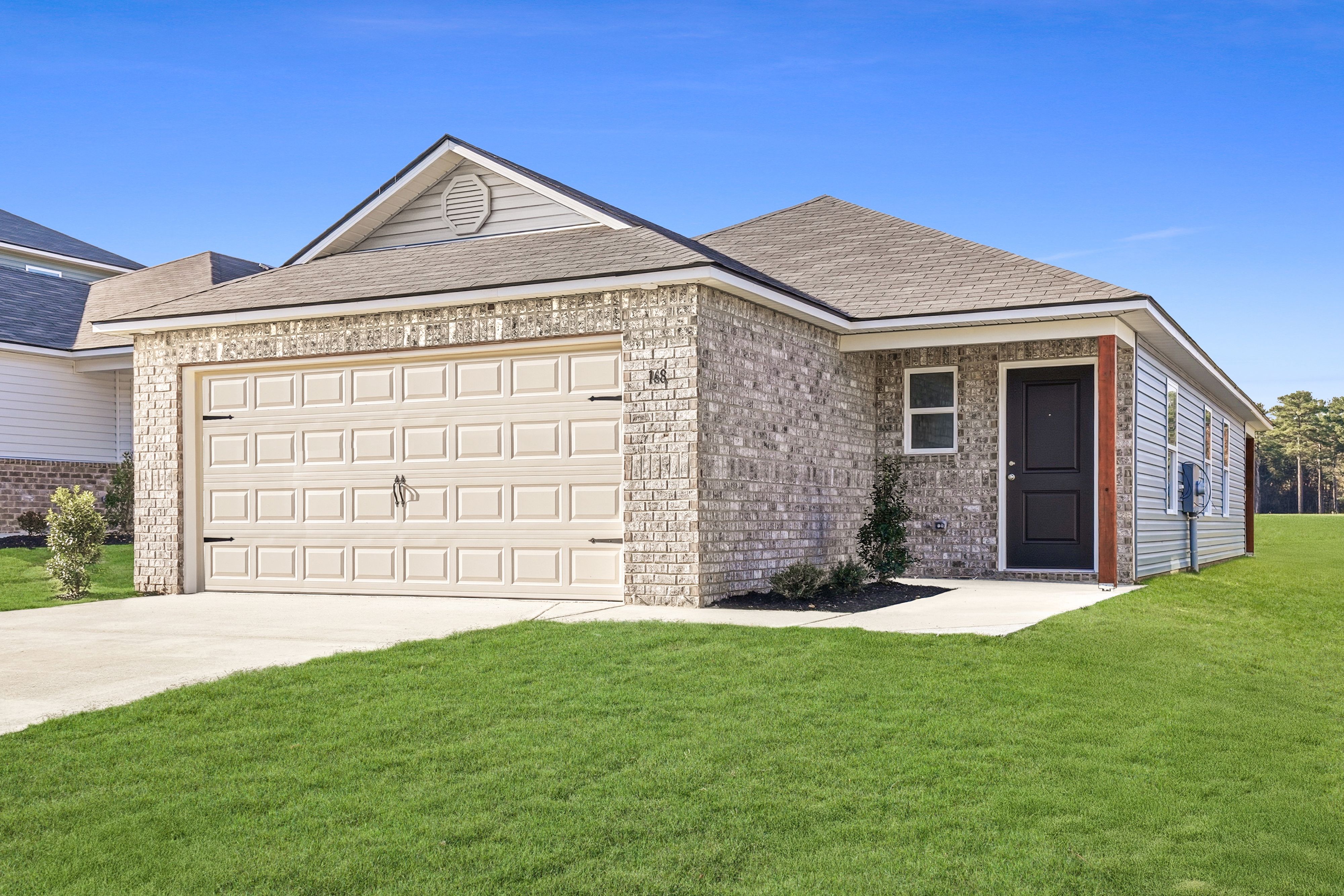 168 Dogwood St (RC Mitchell)