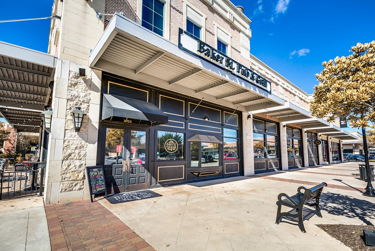 Katy Local Area Baker St Pub Photoshoot