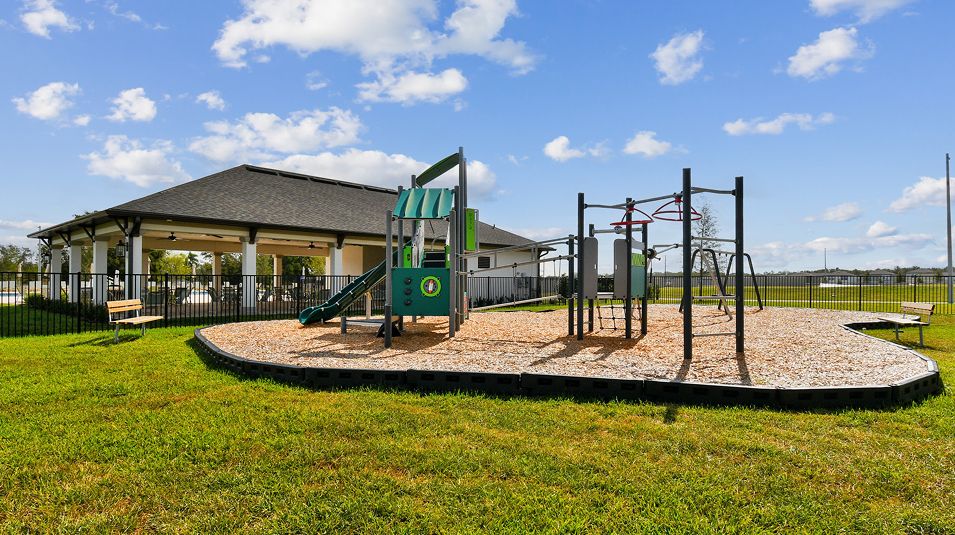 Hilltop Point Amenity Tot Lot 1of2