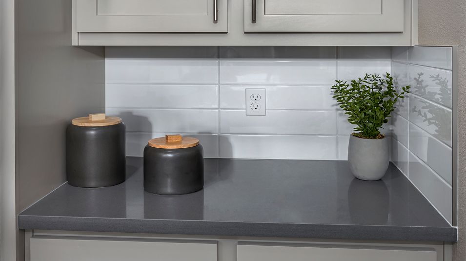 Sierra Heights EI Kitchen Countertops