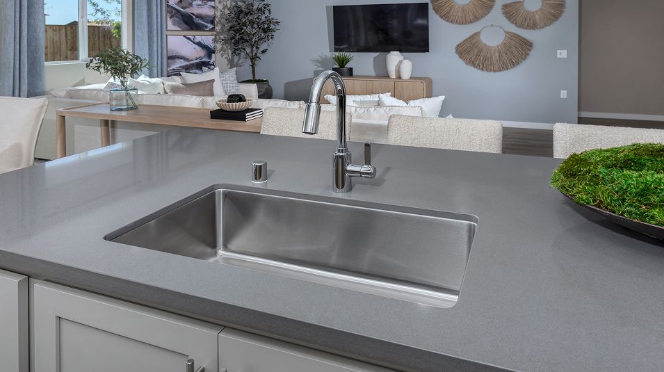 Sierra Heights EI Kitchen Sink