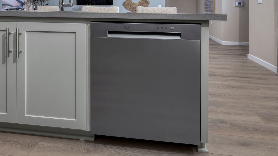 Sierra Heights EI Kitchen Dishwasher