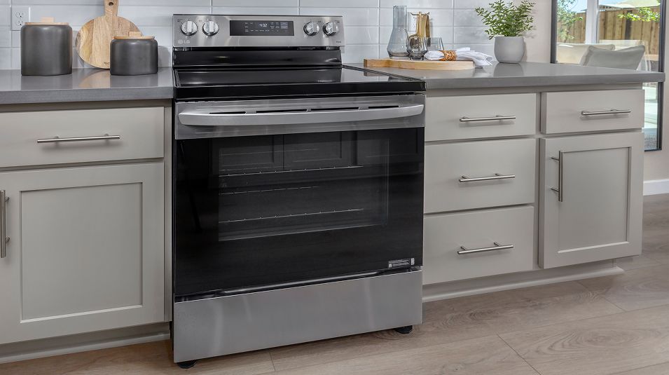 Sierra Heights EI Kitchen Range