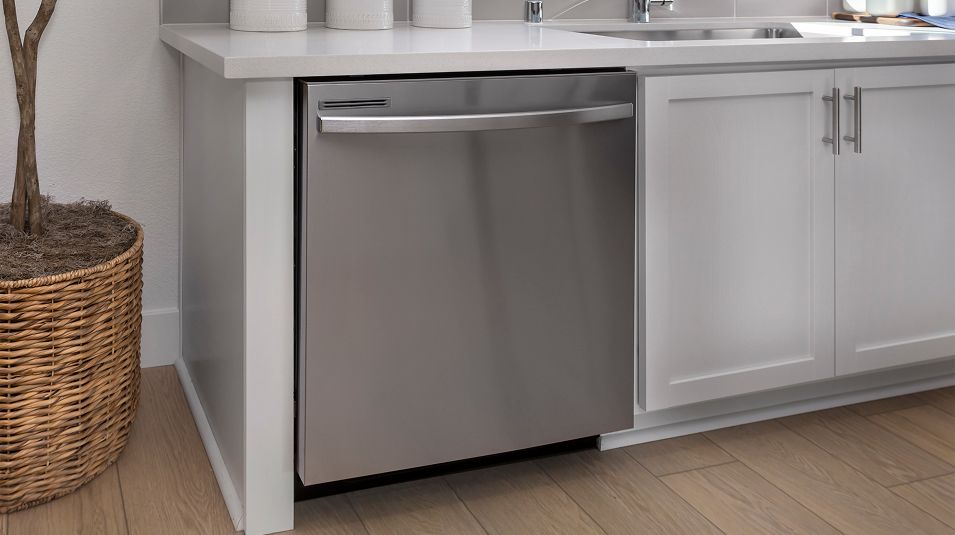 Lugano Lakeshore EI Kitchen Dishwasher