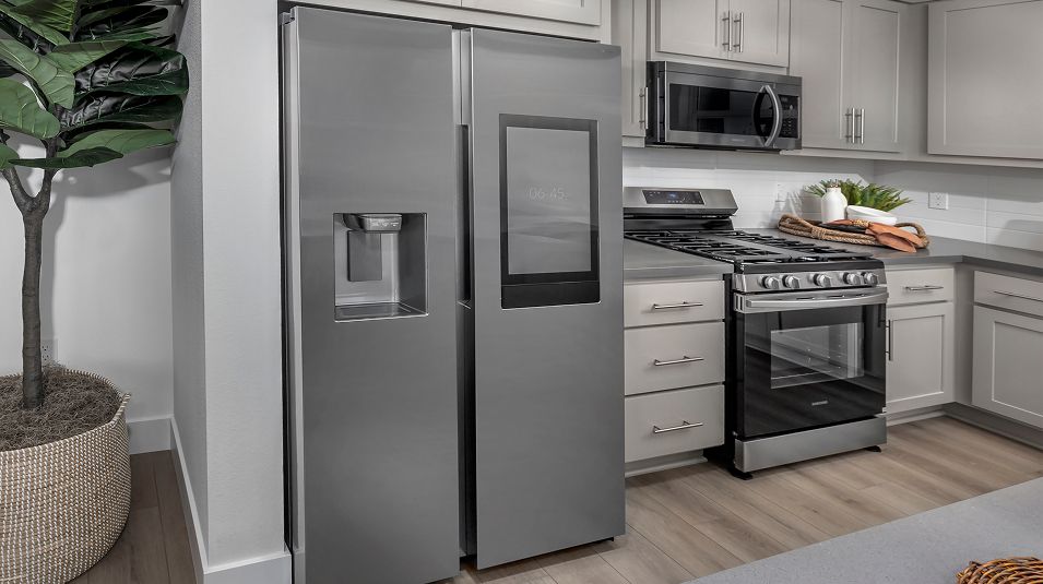 Heritage River Islands EI Kitchen Refrigerator