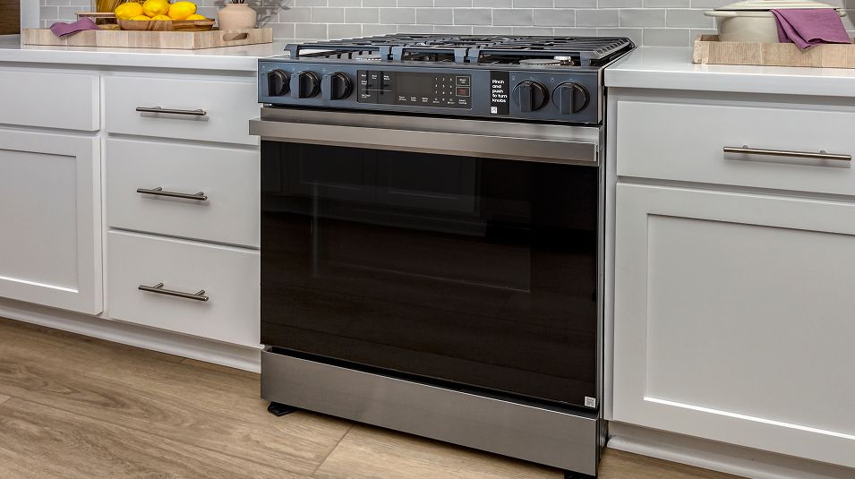 Meridian River Islands EI Kitchen Range