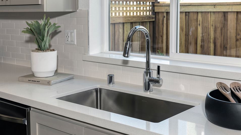 Driftway River Islands EI Kitchen Sink