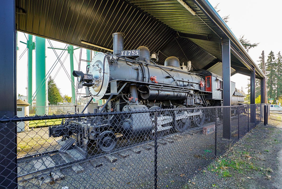 Oregon Woodburn  Historic S P1785 Locomotive