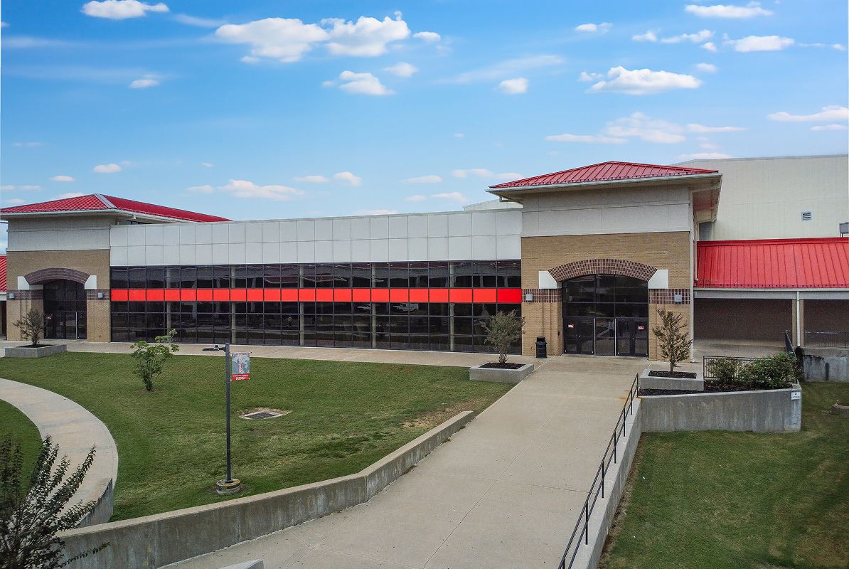 Cabot Cabot High School 3of8