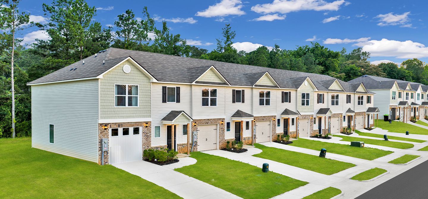 TH Glenmont Acres Aerial Streetscape