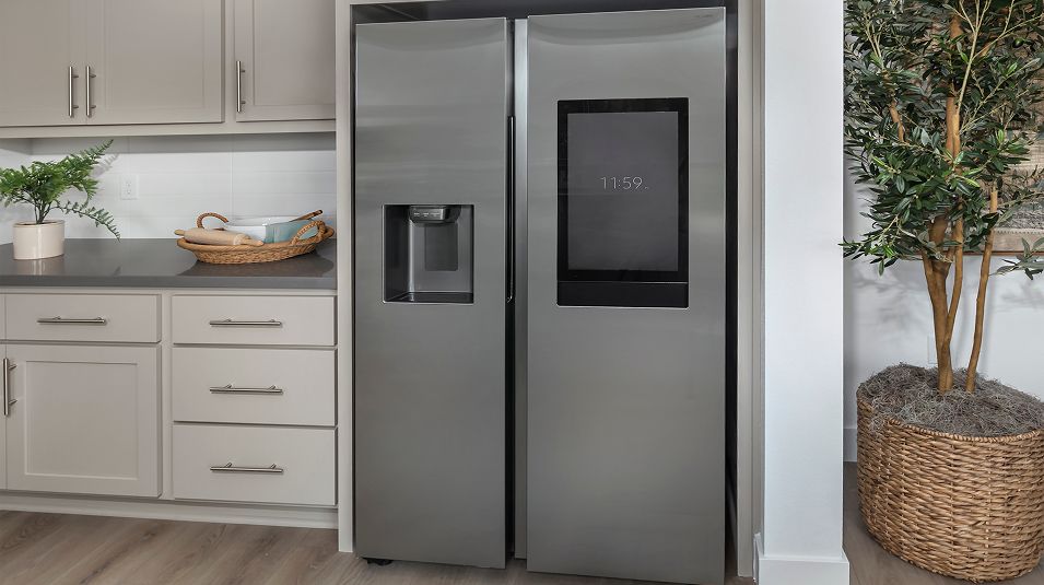 Bradford at Baldwin Ranch Kitchen EI Refrigerator