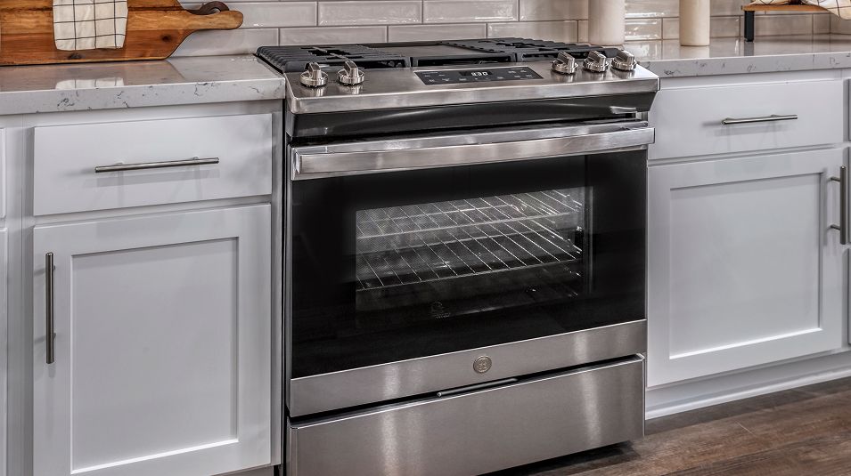 Hillview Res1 EI Kitchen Range