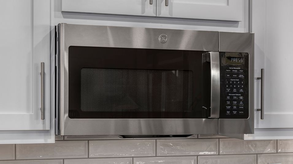 Hillview Res1 EI Kitchen Microwave