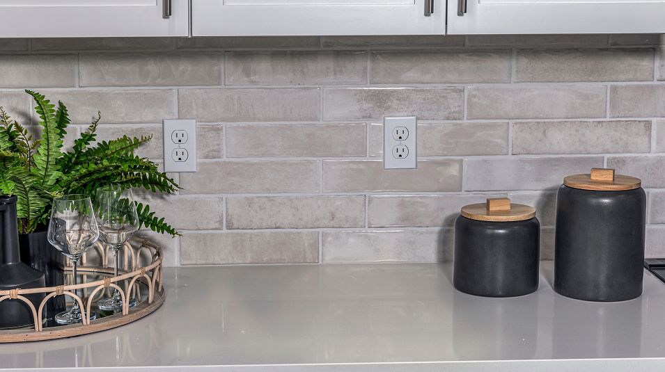 Turano Lakeshore EI Kitchen Countertops