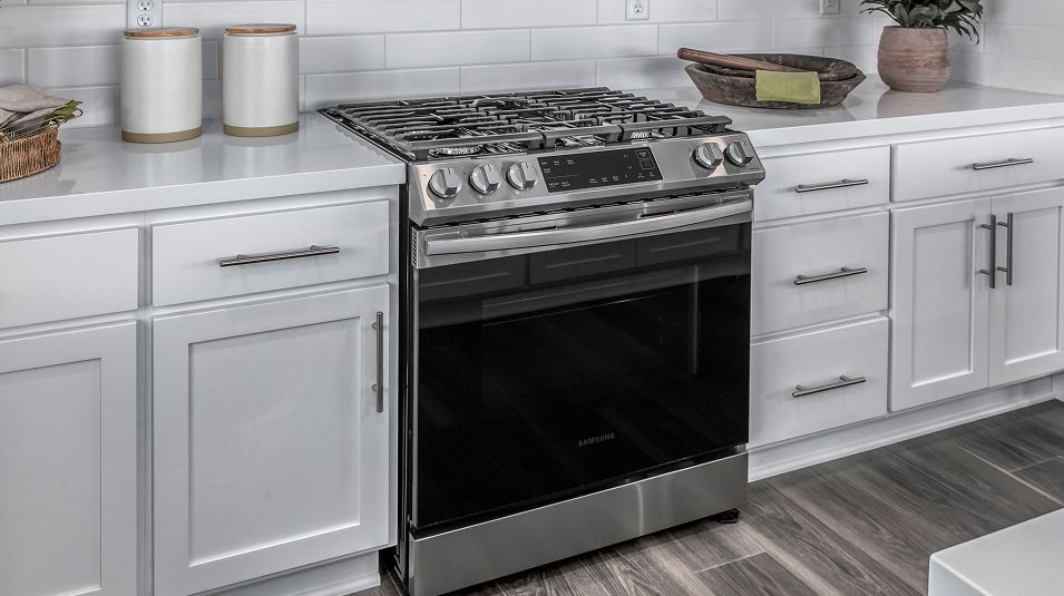 Crestwick Tracy Hills Res4 EI Kitchen Range