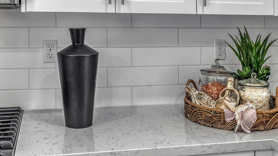 Fairgrove Tracy Hills Res1 EI Kitchen Countertops
