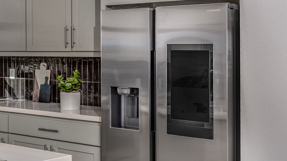 Magnolia at Baldwin Ranch Kitchen EI Refrigerator