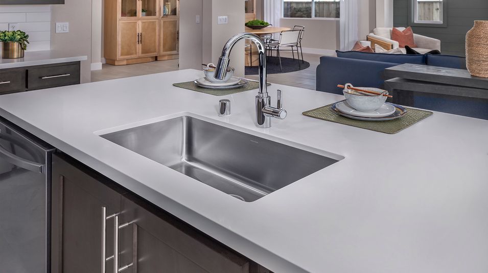 Rockingham Tracy Hills Res2 EI Kitchen Sink