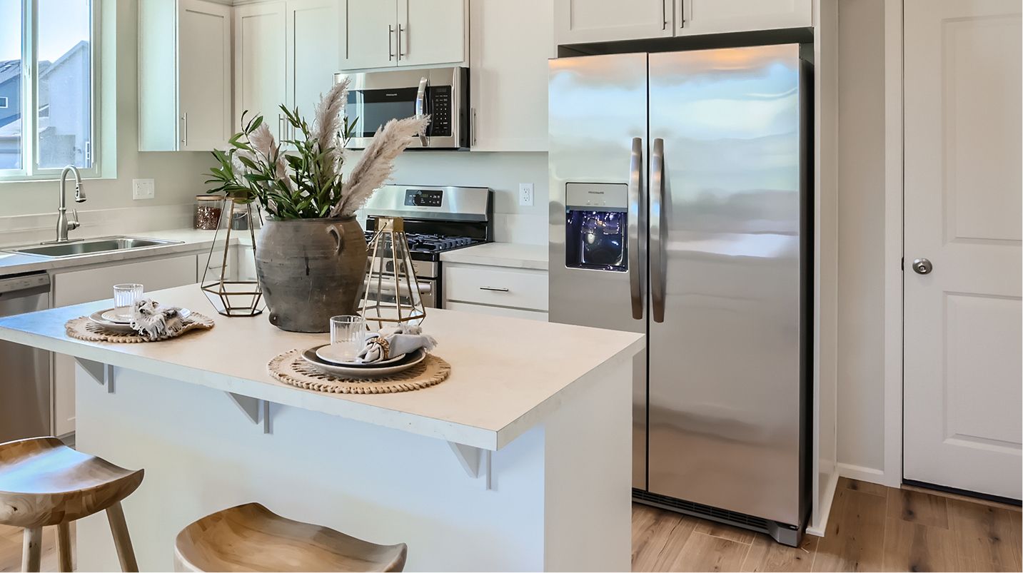 1554 Madeline Kitchen 3of3 F1