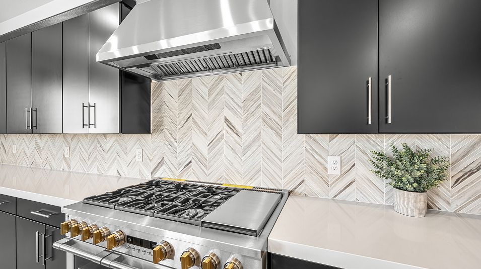 4001 Ann Estates Leighton Kitchen 4of5 F1