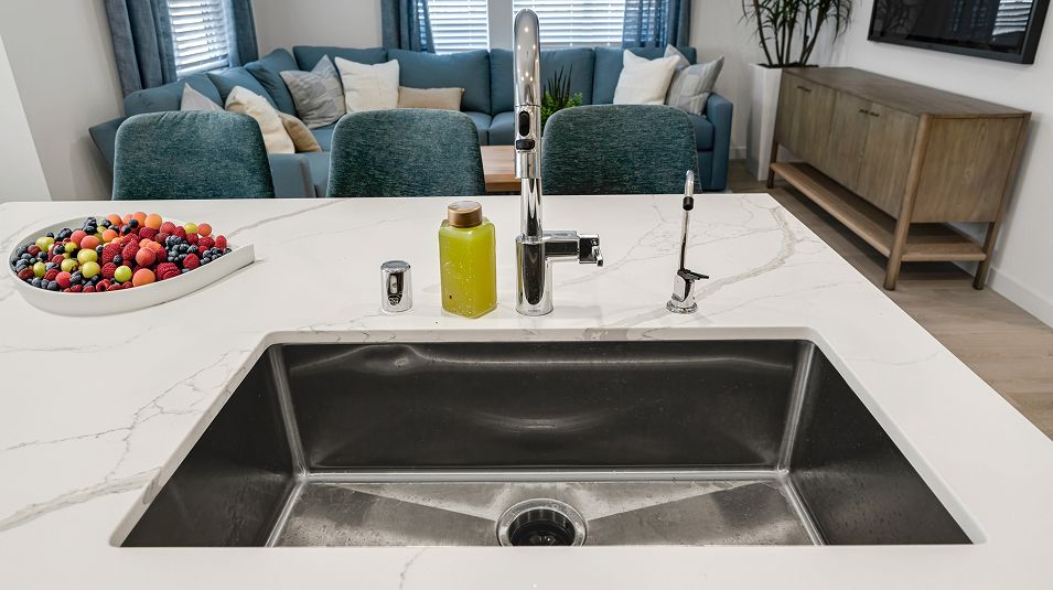 Bronze EI Kitchen Sink F1