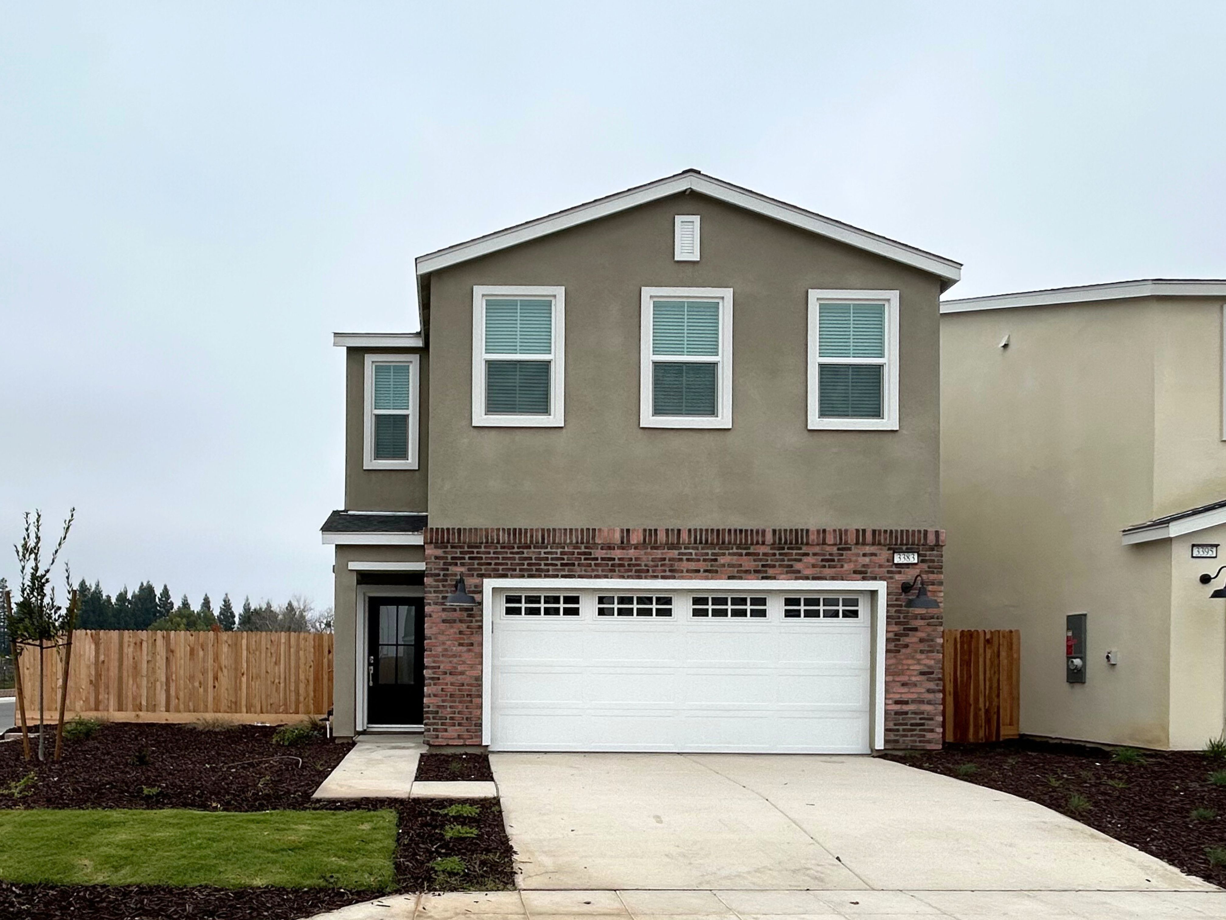 3383 N Ensanada Avenue (Draco)