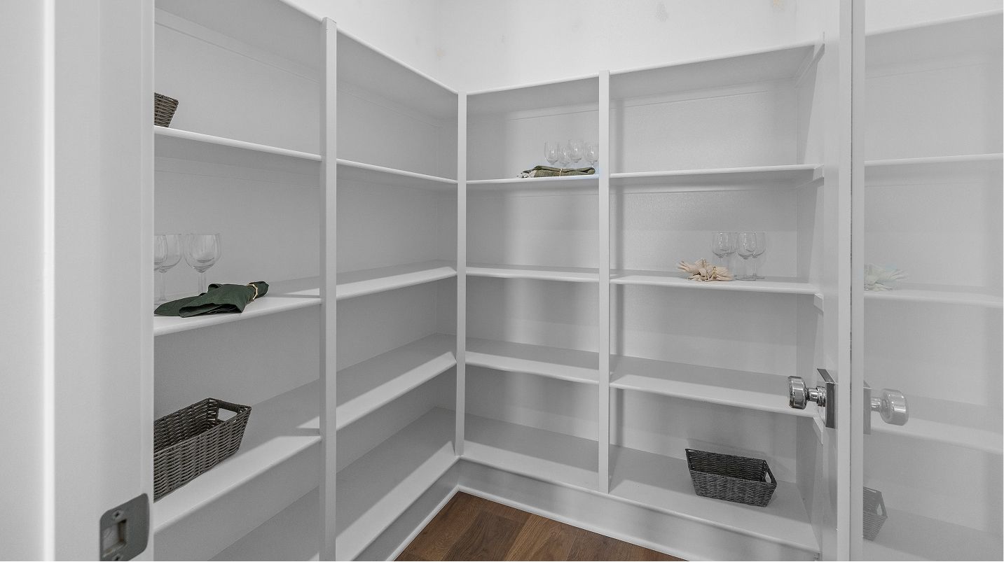 Campana Tesoro Highlands Res1 Bed3 WIC F1