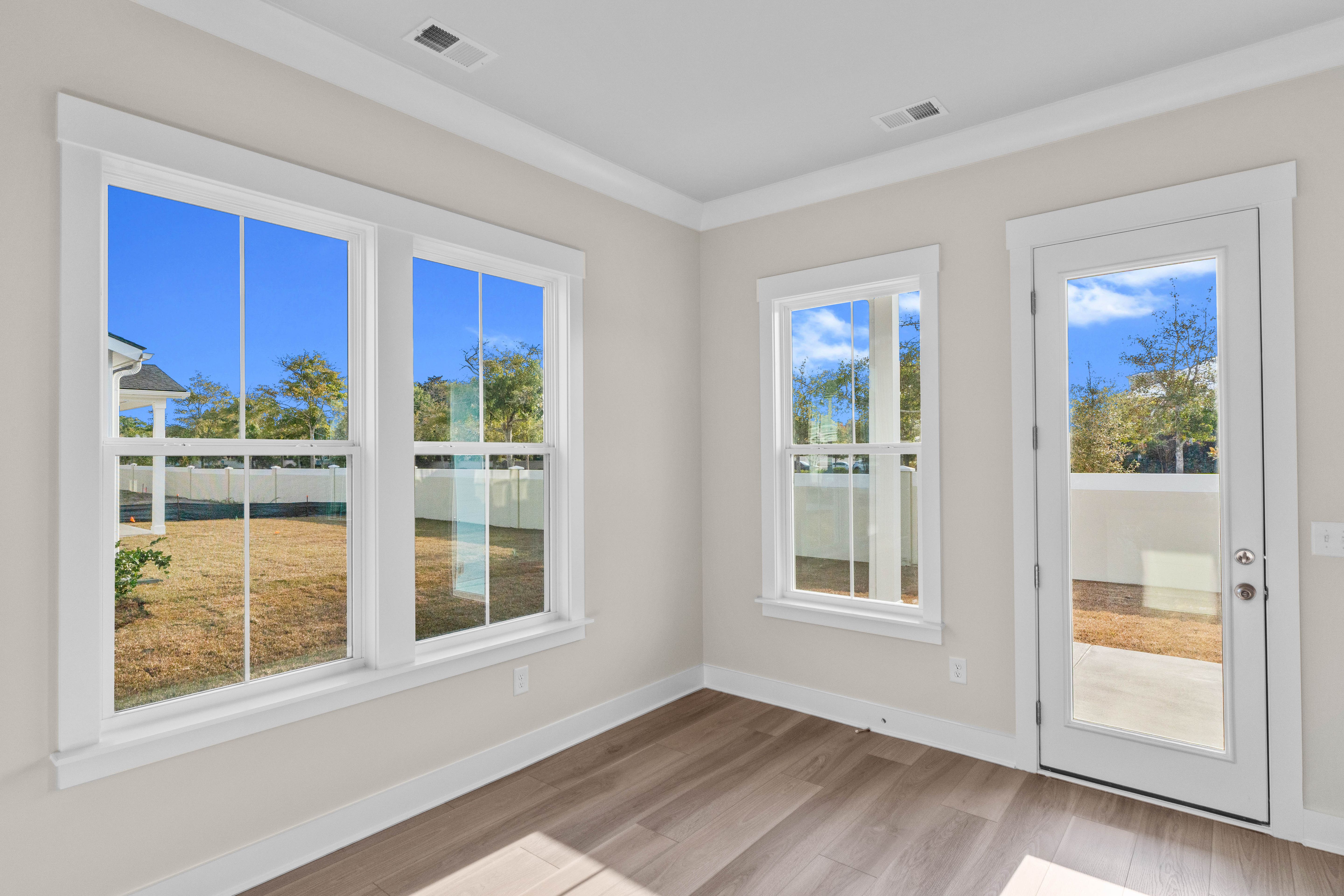 Beach View Hayden Lot70 Breakfast Nook F1
