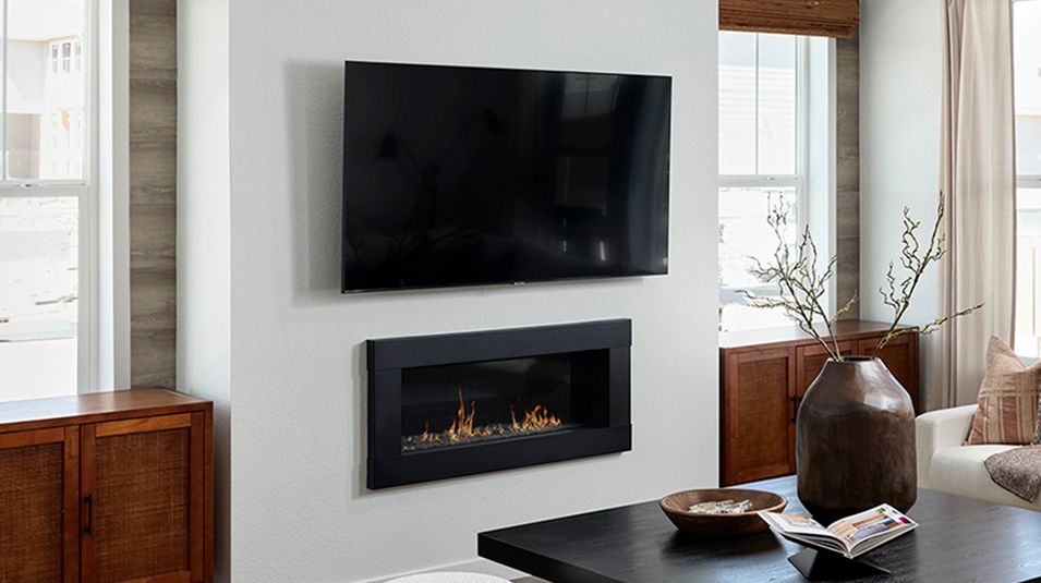 Grand Collection Looking Glass Aspen Great Room F1 archive 0717 2023