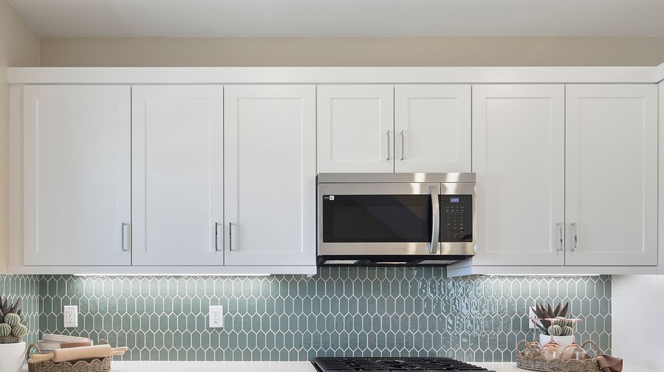 Coral Valencia Res1 Kitchen 3of6 F2