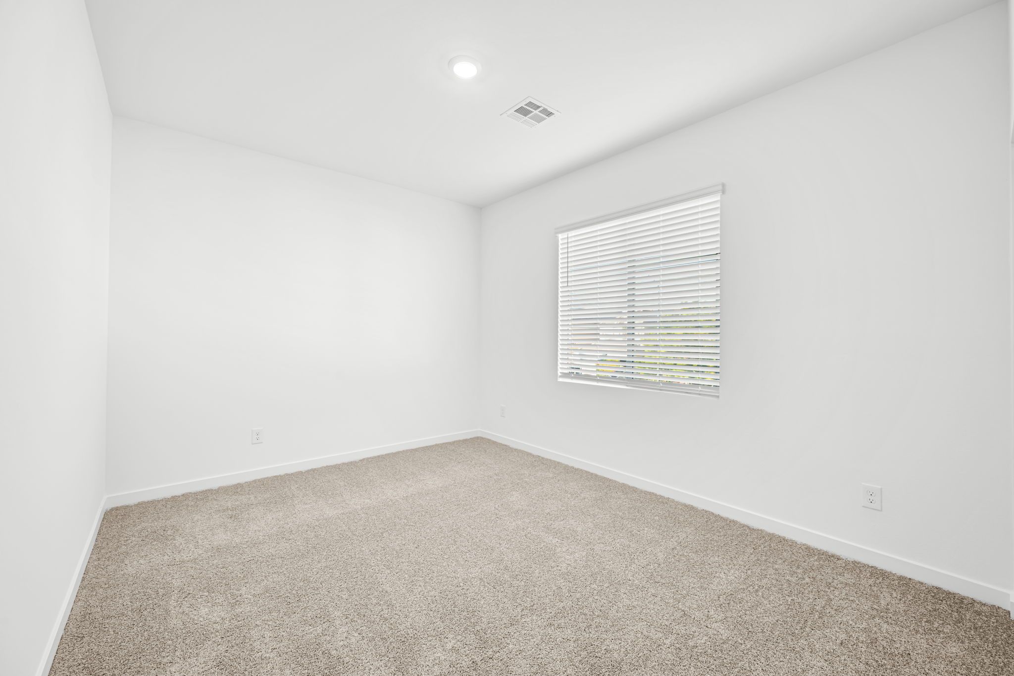 12 web or mls Lennar  8373 W  Rochelle Ave 27