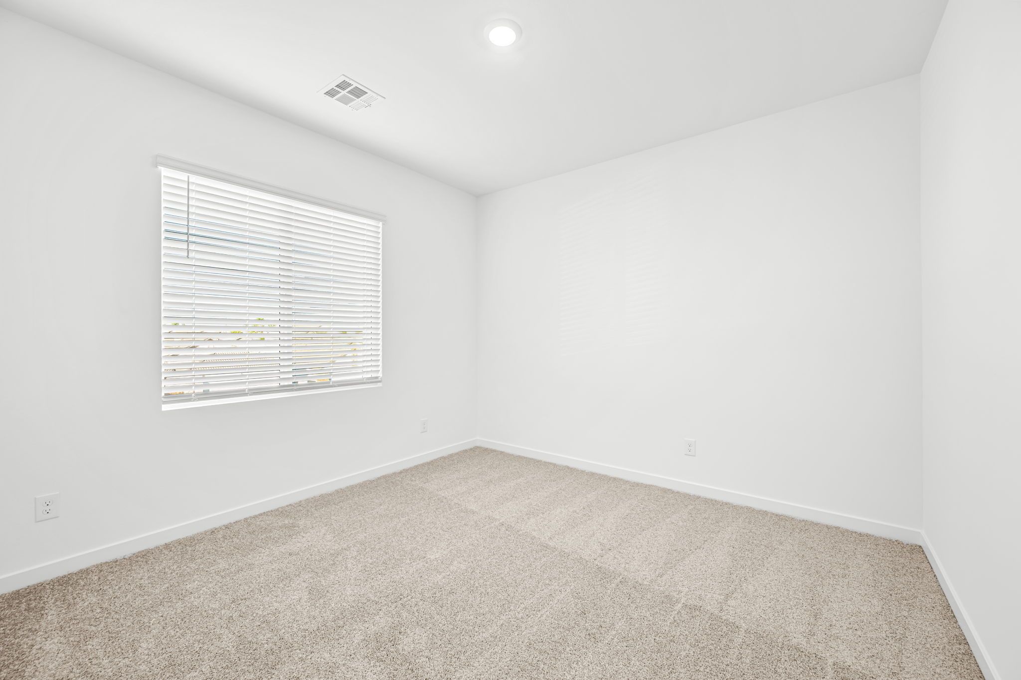 14 web or mls Lennar  8373 W  Rochelle Ave 29