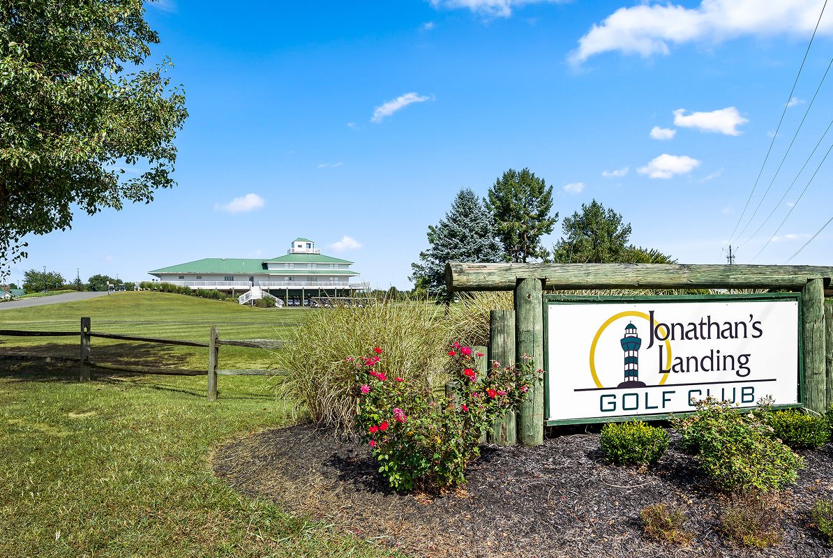 Dover Jonathans Landing Golf Club Entry Sign