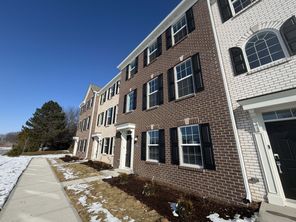 5883 Farwell Avenue (Madison)